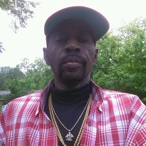 Meet your Posher, Tony